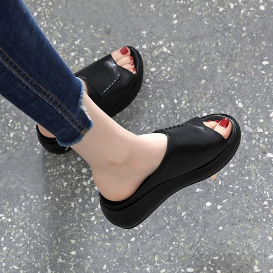 Thick-Bottomed Muffin Drag Sandals